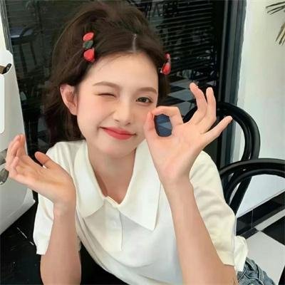吸血鬼姐妹 2海报